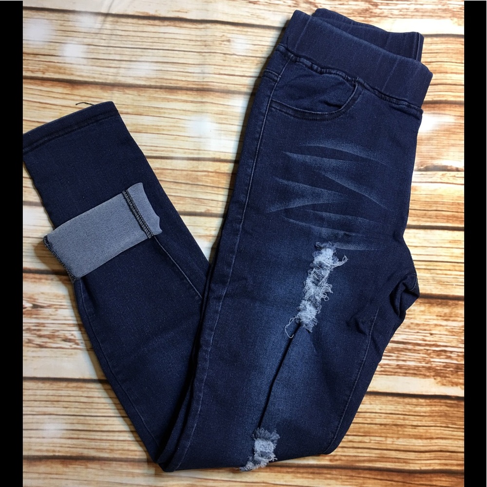 Take 50% off! S❤️ Dark Denim Distressed Jeggings